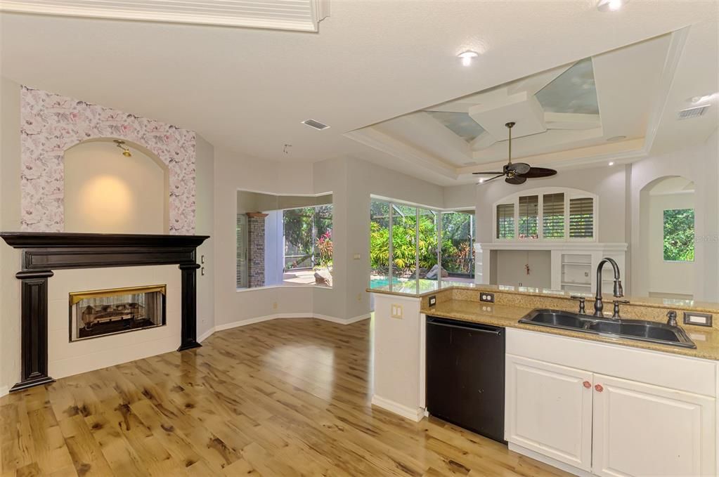 For Sale: $899,900 (3 beds, 3 baths, 3358 Square Feet)