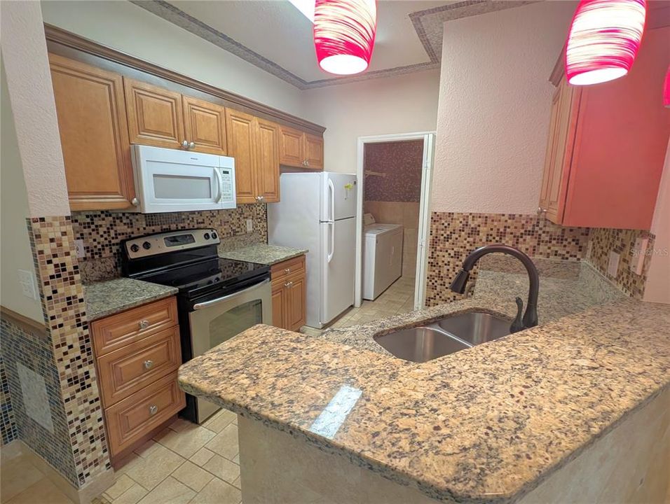 For Rent: $1,950 (2 beds, 2 baths, 1164 Square Feet)