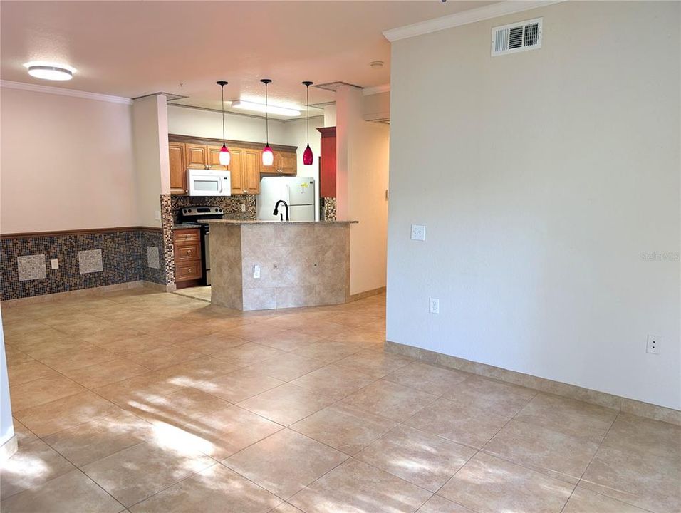 For Rent: $1,950 (2 beds, 2 baths, 1164 Square Feet)