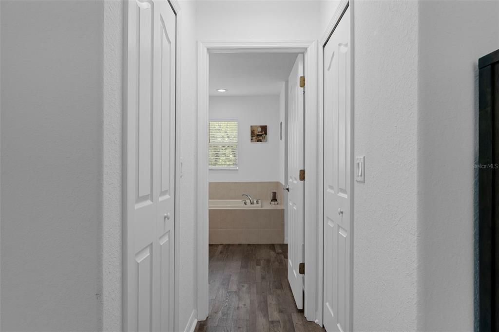 На продажу: $424,900 (4 спален, 3 ванн, 2368 Квадратных фут)