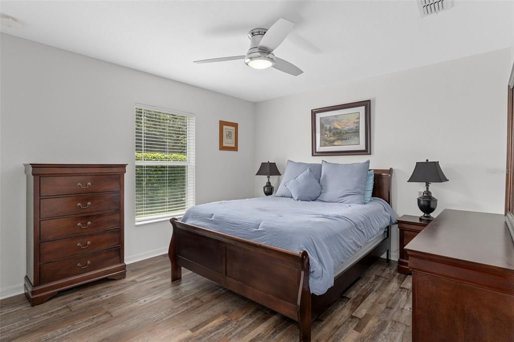 На продажу: $424,900 (4 спален, 3 ванн, 2368 Квадратных фут)