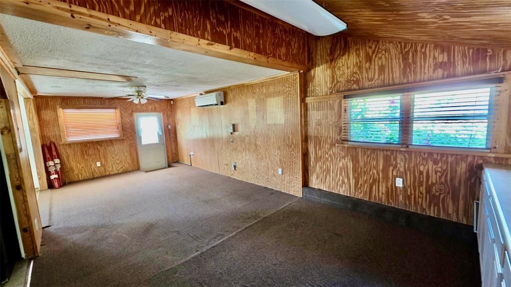 En Venta: $225,000 (2 camas, 2 baños, 816 Pies cuadrados)