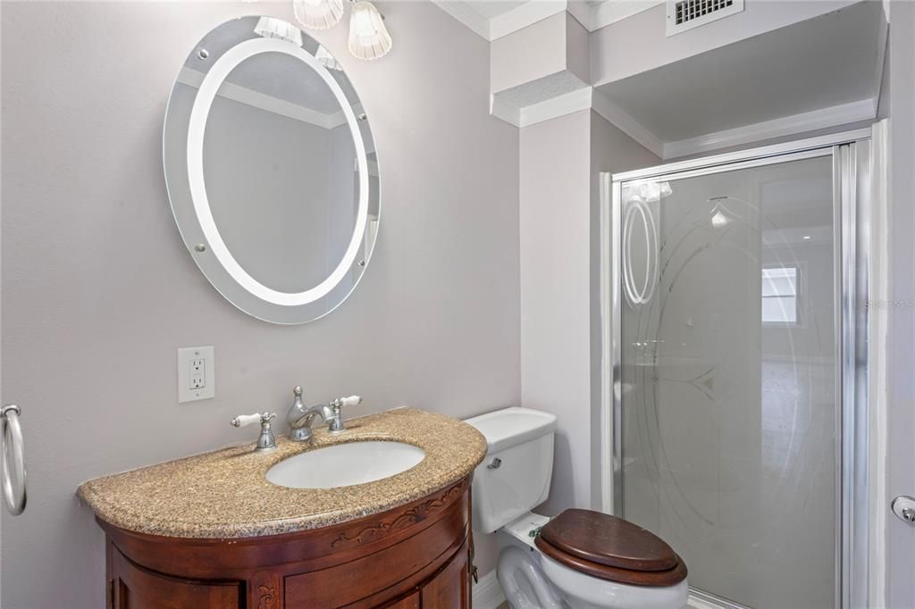 На продажу: $549,900 (3 спален, 3 ванн, 1736 Квадратных фут)