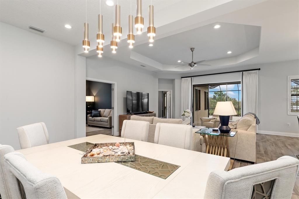 Active With Contract: $650,000 (3 beds, 2 baths, 2236 Square Feet)