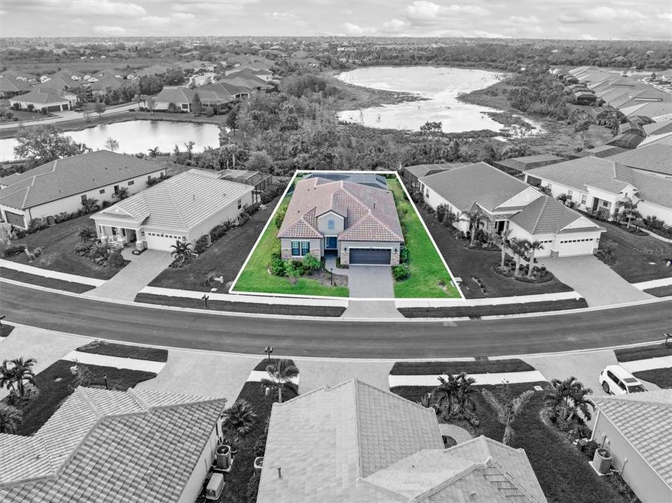 Active With Contract: $650,000 (3 beds, 2 baths, 2236 Square Feet)