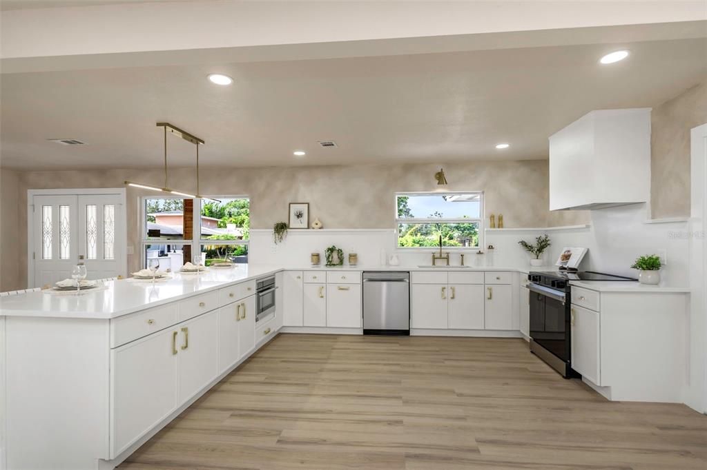 待售: $789,999 (4 贝兹, 3 浴室, 2505 平方英尺)