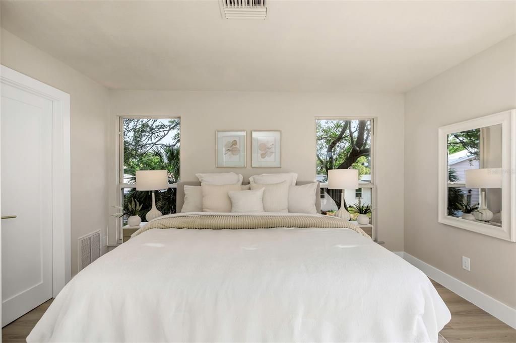 待售: $789,999 (4 贝兹, 3 浴室, 2505 平方英尺)