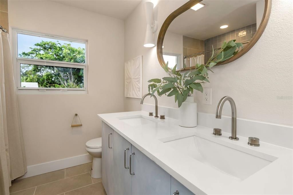 待售: $789,999 (4 贝兹, 3 浴室, 2505 平方英尺)