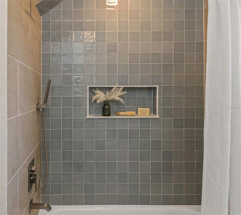 待售: $789,999 (4 贝兹, 3 浴室, 2505 平方英尺)