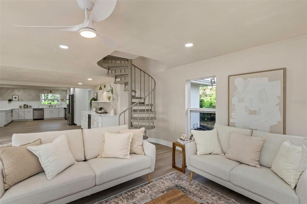 待售: $789,999 (4 贝兹, 3 浴室, 2505 平方英尺)