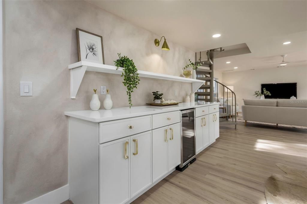 待售: $789,999 (4 贝兹, 3 浴室, 2505 平方英尺)