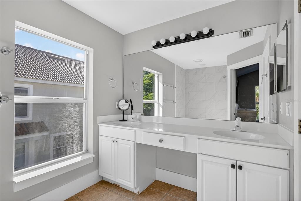 待售: $315,000 (3 贝兹, 2 浴室, 1767 平方英尺)