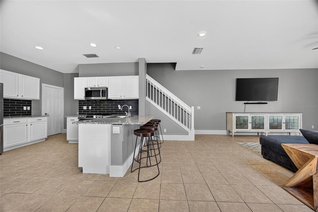 待售: $315,000 (3 贝兹, 2 浴室, 1767 平方英尺)