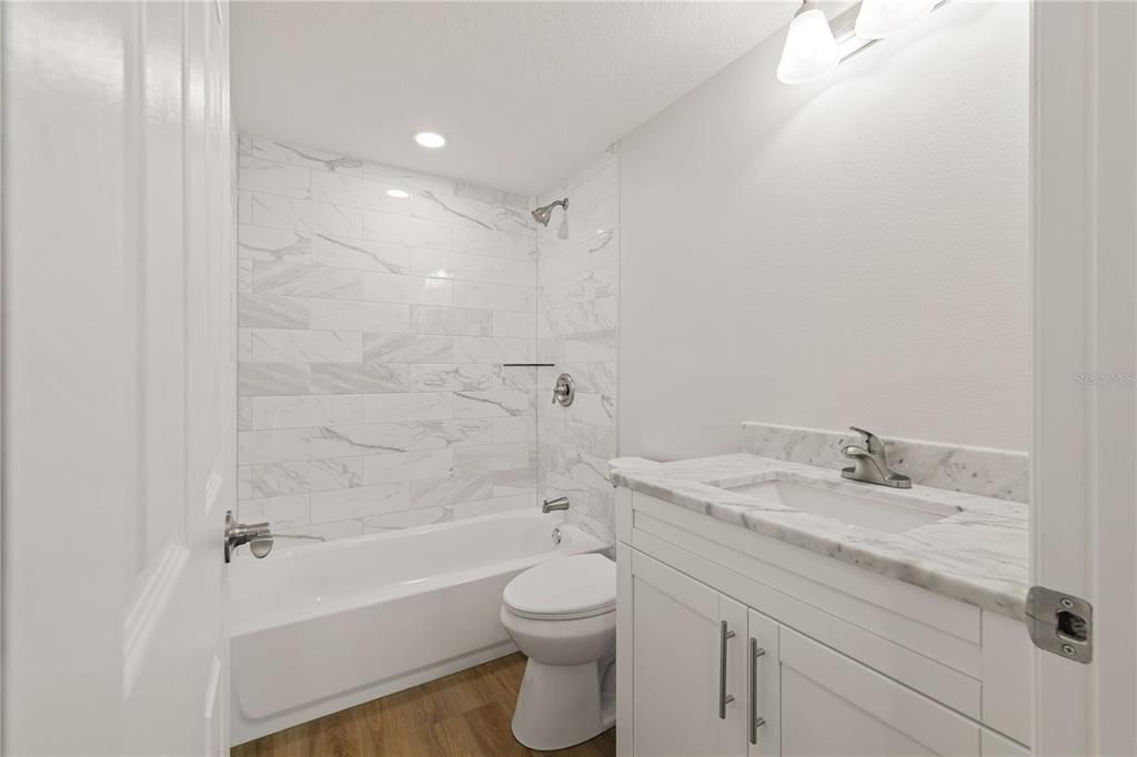 For Rent: $2,600 (2 beds, 2 baths, 1161 Square Feet)