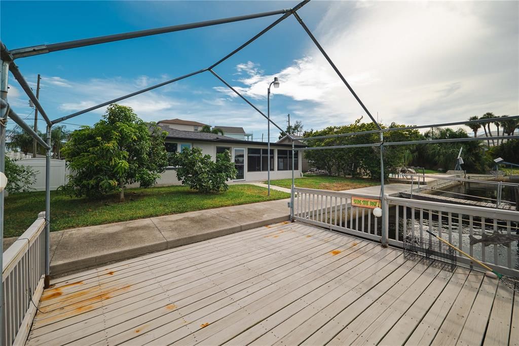 For Rent: $2,600 (2 beds, 2 baths, 1161 Square Feet)