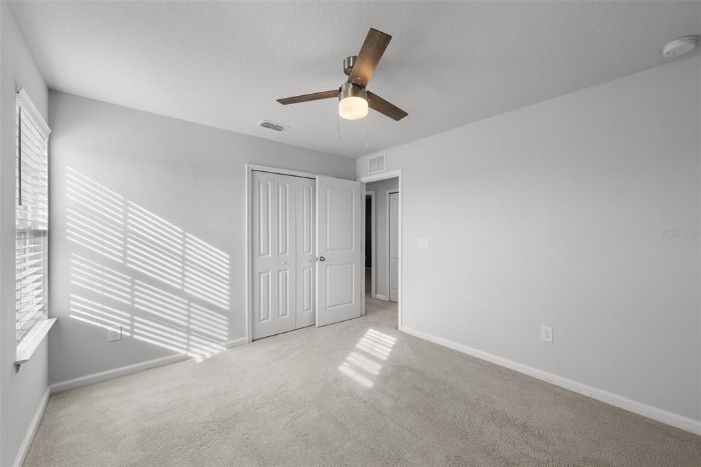 待售: $495,000 (5 贝兹, 3 浴室, 2845 平方英尺)