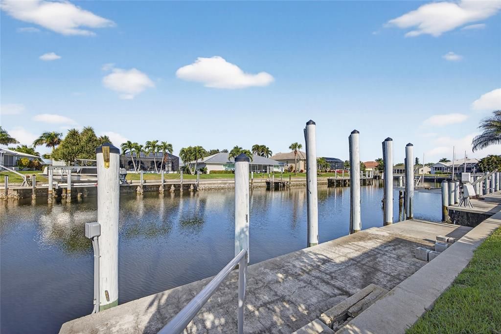 Active With Contract: $475,000 (4 beds, 2 baths, 2100 Square Feet)