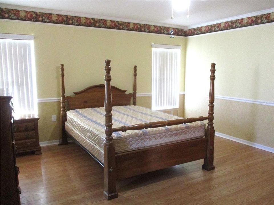 For Sale: $259,000 (3 beds, 2 baths, 1772 Square Feet)