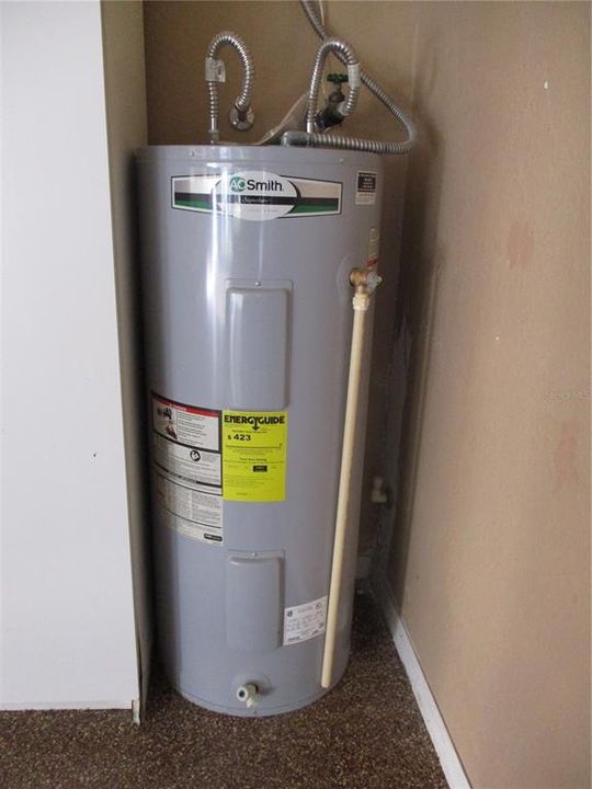 For Sale: $259,000 (3 beds, 2 baths, 1772 Square Feet)