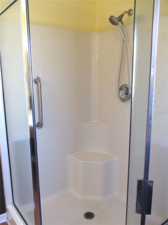 For Sale: $259,000 (3 beds, 2 baths, 1772 Square Feet)