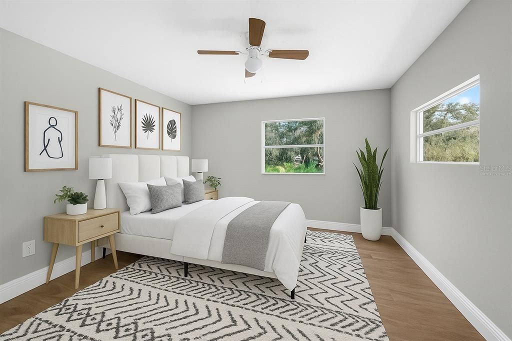 合同活跃: $229,980 (6 贝兹, 3 浴室, 2170 平方英尺)