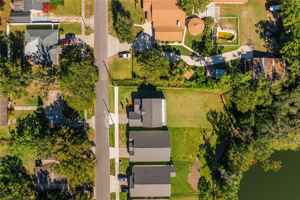 На продажу: $597,000 (5 спален, 2 ванн, 2328 Квадратных фут)