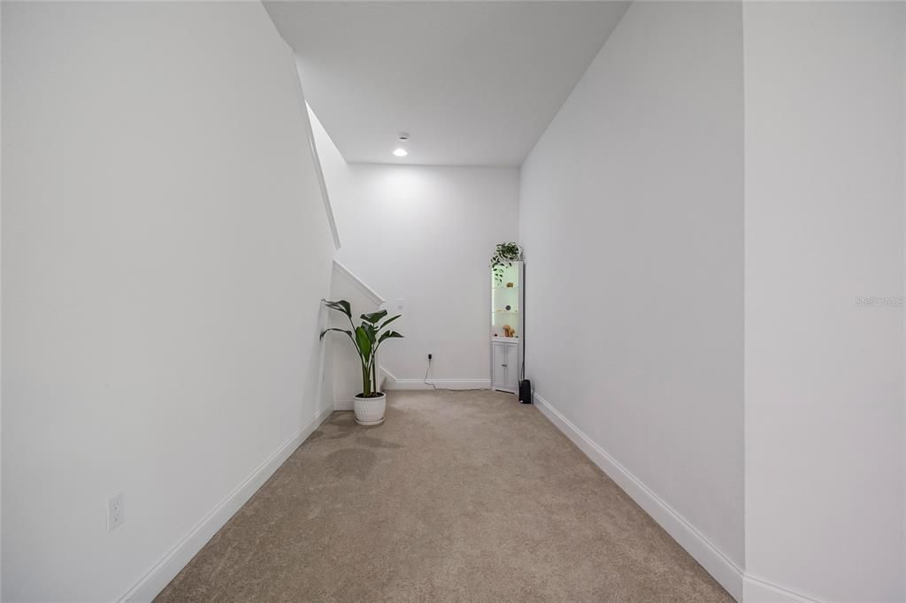 На продажу: $597,000 (5 спален, 2 ванн, 2328 Квадратных фут)