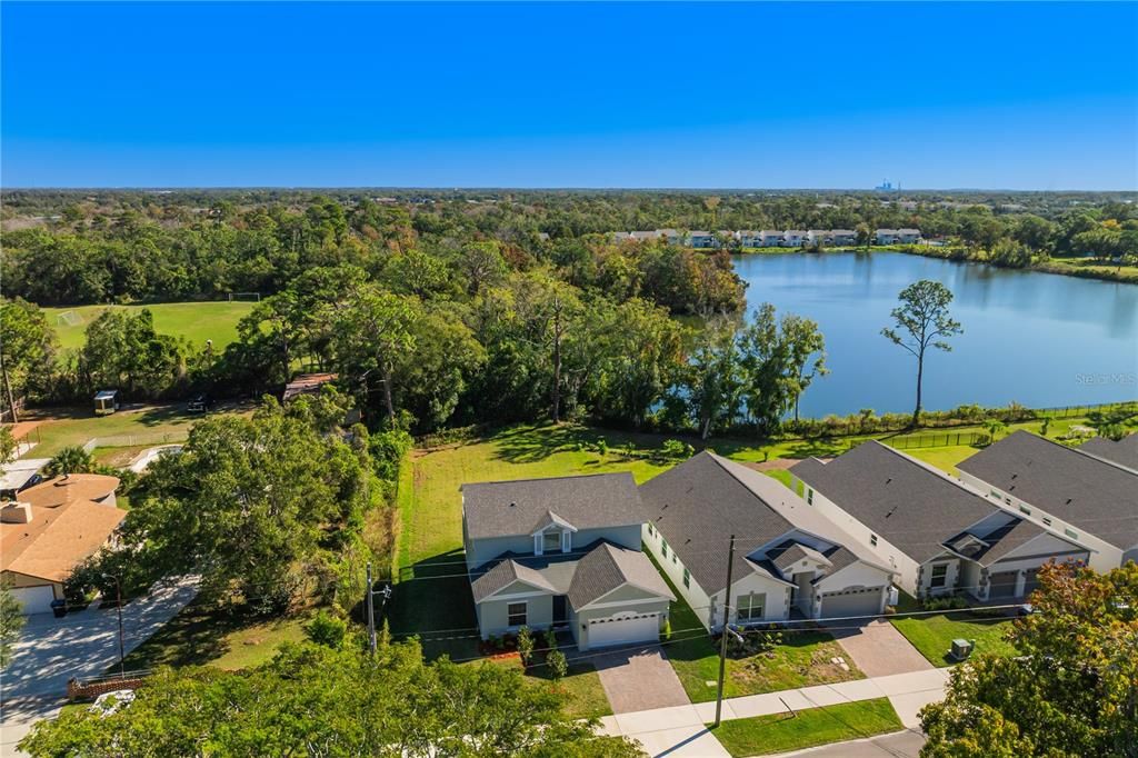 На продажу: $597,000 (5 спален, 2 ванн, 2328 Квадратных фут)