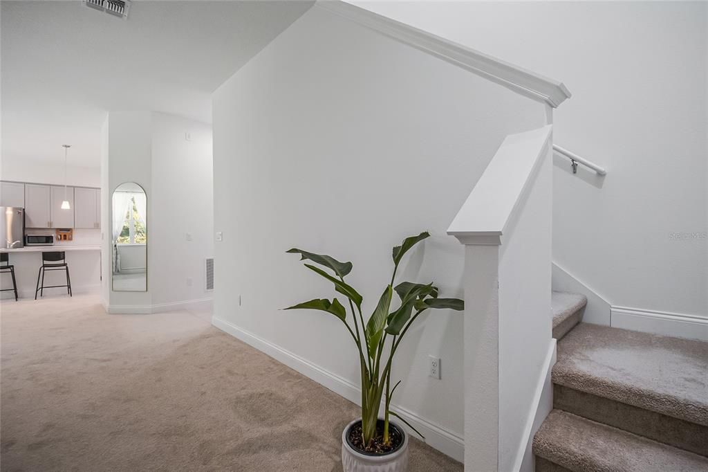 На продажу: $597,000 (5 спален, 2 ванн, 2328 Квадратных фут)