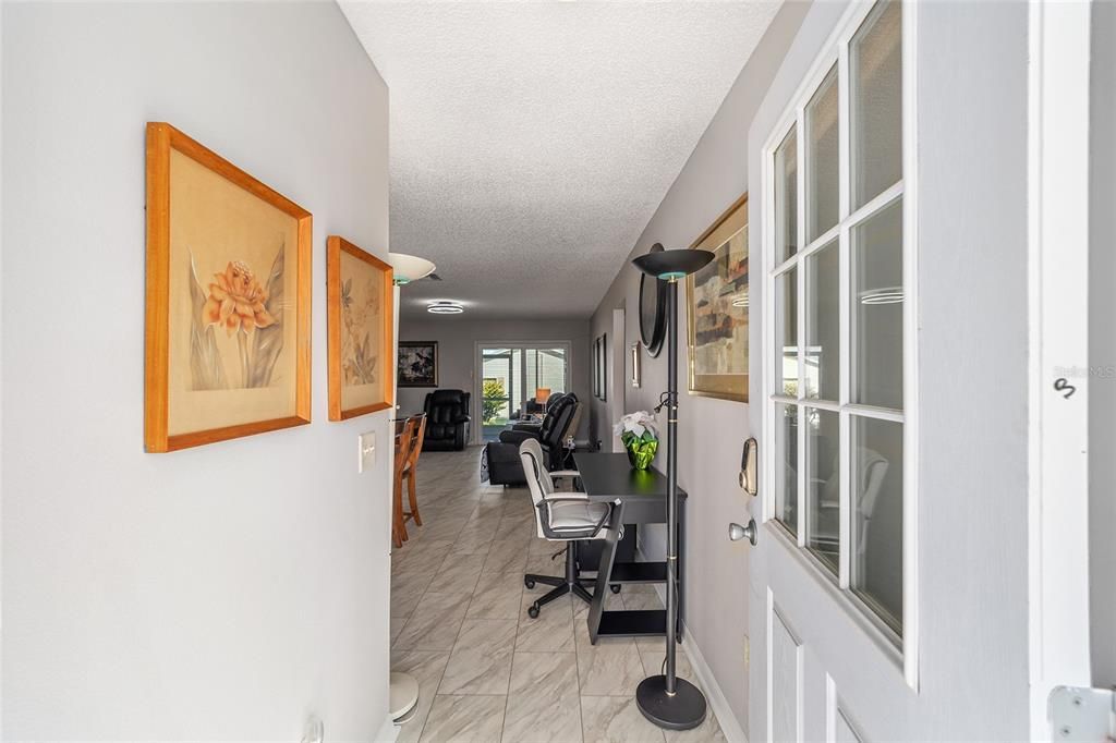 На продажу: $309,750 (3 спален, 2 ванн, 1231 Квадратных фут)