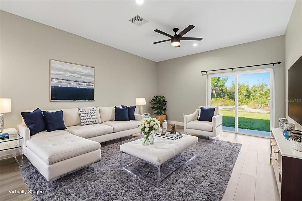 En Venta: $489,000 (6 camas, 0 baños, 2400 Pies cuadrados)