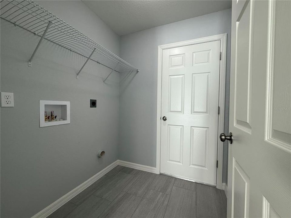 待售: $209,900 (3 贝兹, 2 浴室, 1232 平方英尺)