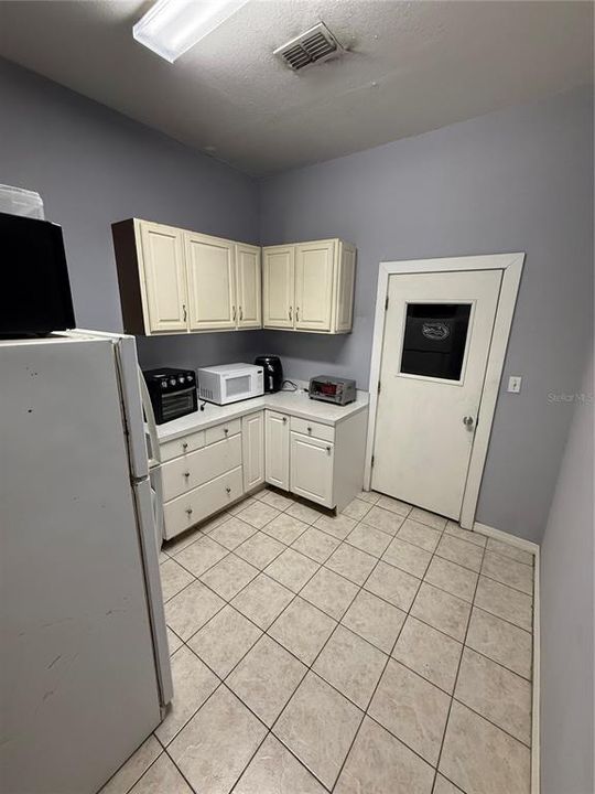 For Sale: $462,500 (0 beds, 0 baths, 3040 Square Feet)