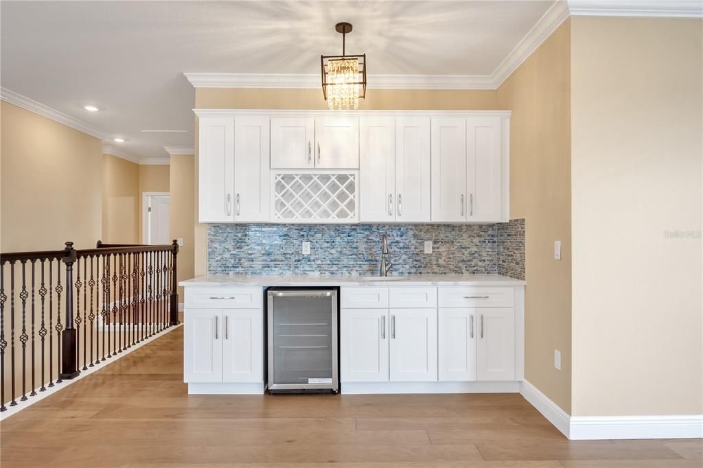 For Rent: $4,500 (6 beds, 4 baths, 4607 Square Feet)