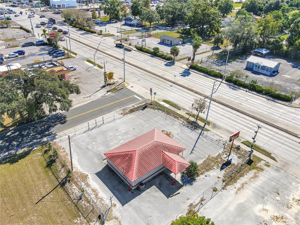 En Venta: $599,000 (0.46 acres)