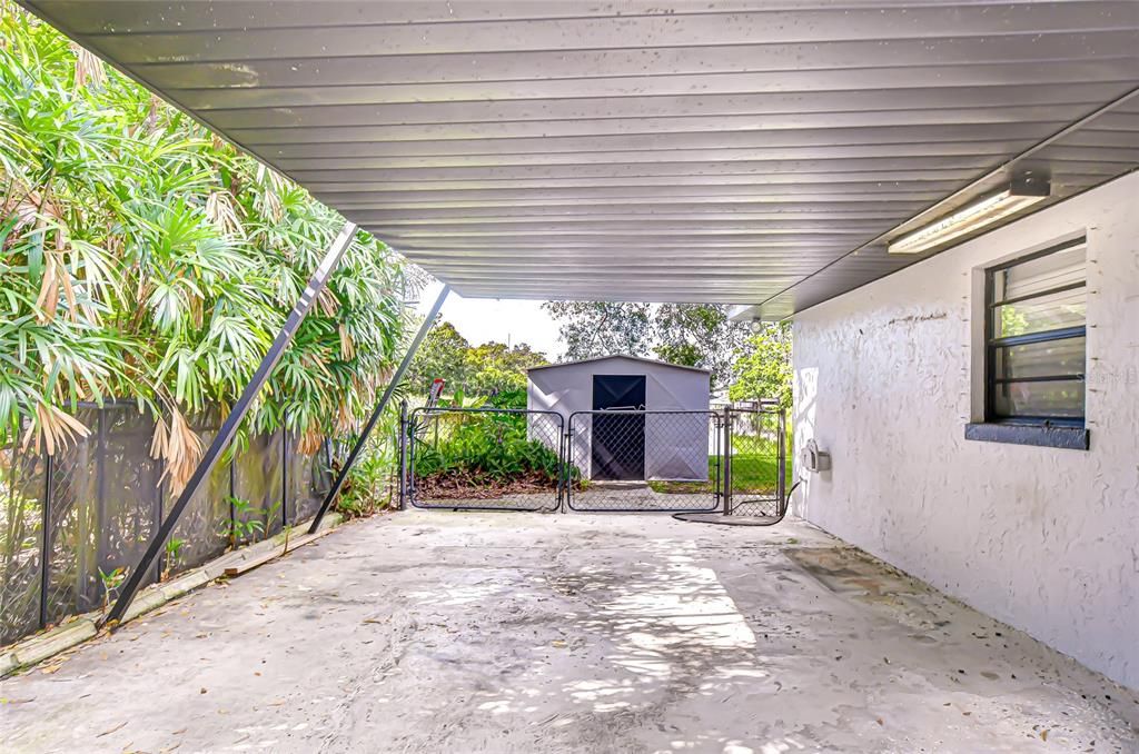 For Sale: $589,000 (3 beds, 2 baths, 2111 Square Feet)