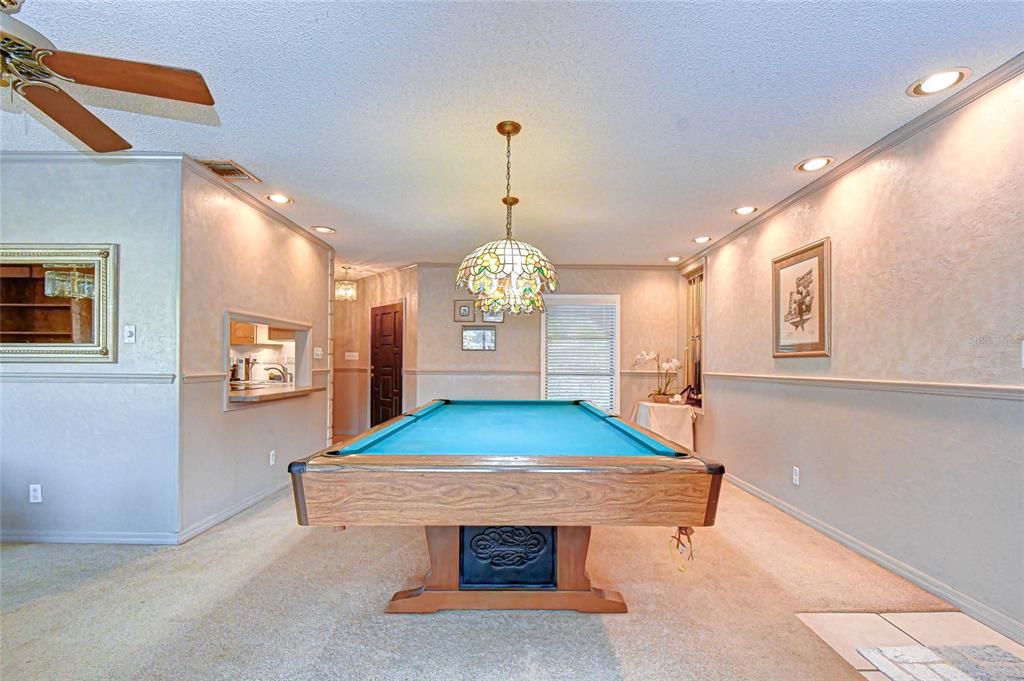 For Sale: $589,000 (3 beds, 2 baths, 2111 Square Feet)