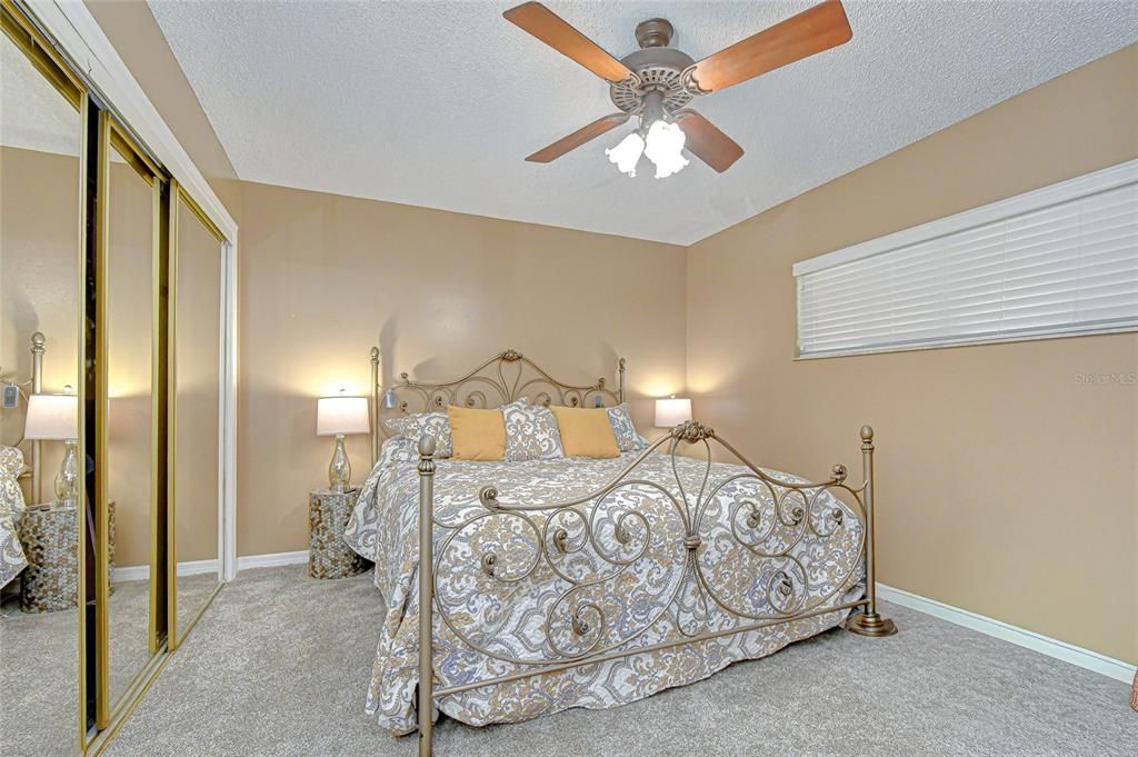 For Sale: $589,000 (3 beds, 2 baths, 2111 Square Feet)