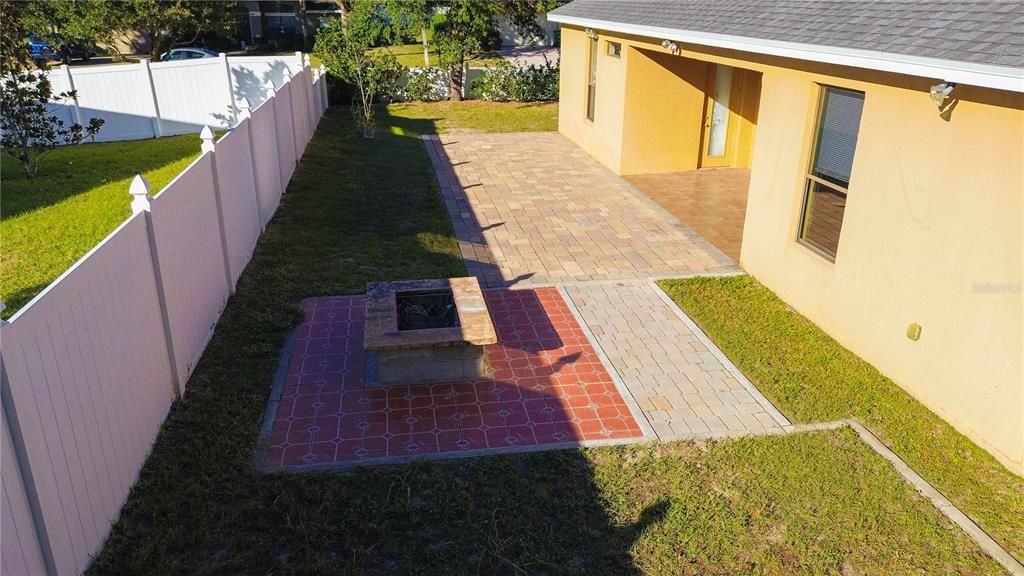 待售: $465,800 (4 贝兹, 4 浴室, 3034 平方英尺)