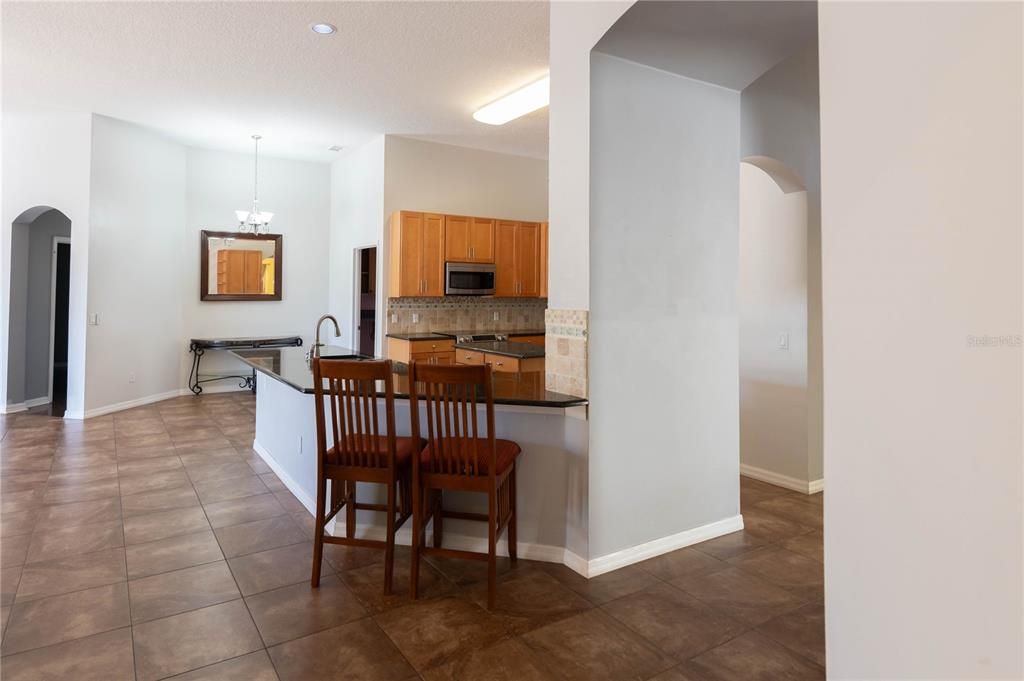 待售: $465,800 (4 贝兹, 4 浴室, 3034 平方英尺)