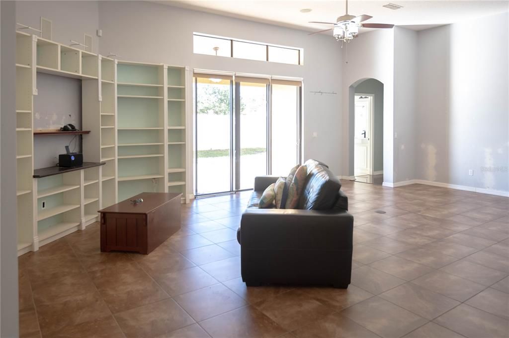 待售: $465,800 (4 贝兹, 4 浴室, 3034 平方英尺)