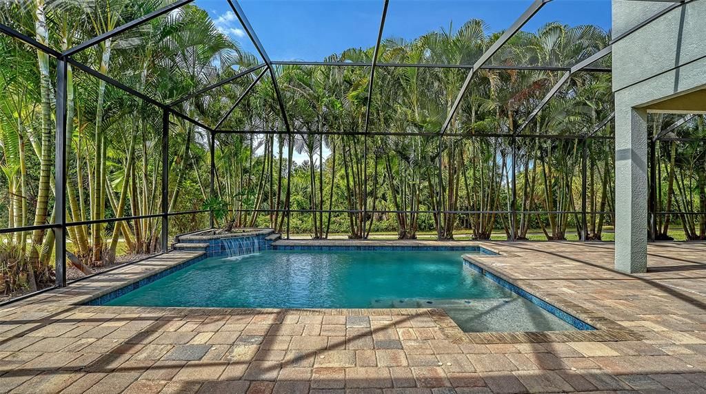 En Venta: $975,000 (4 camas, 4 baños, 3624 Pies cuadrados)