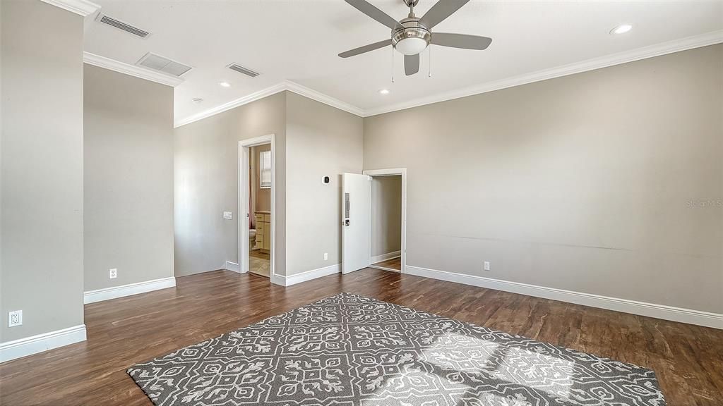 En Venta: $975,000 (4 camas, 4 baños, 3624 Pies cuadrados)