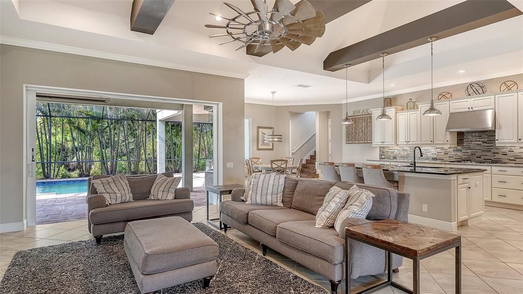 En Venta: $975,000 (4 camas, 4 baños, 3624 Pies cuadrados)