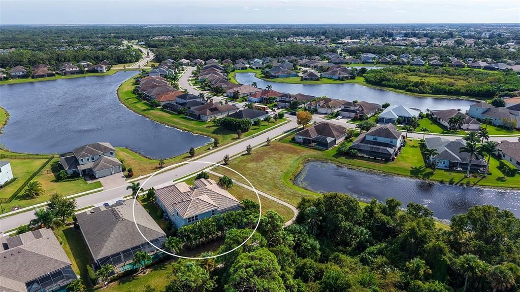 En Venta: $975,000 (4 camas, 4 baños, 3624 Pies cuadrados)