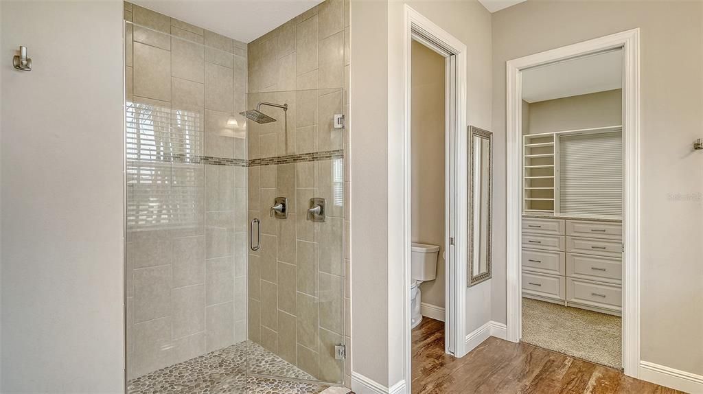 En Venta: $975,000 (4 camas, 4 baños, 3624 Pies cuadrados)