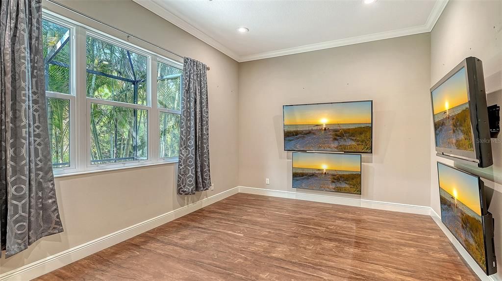 En Venta: $975,000 (4 camas, 4 baños, 3624 Pies cuadrados)