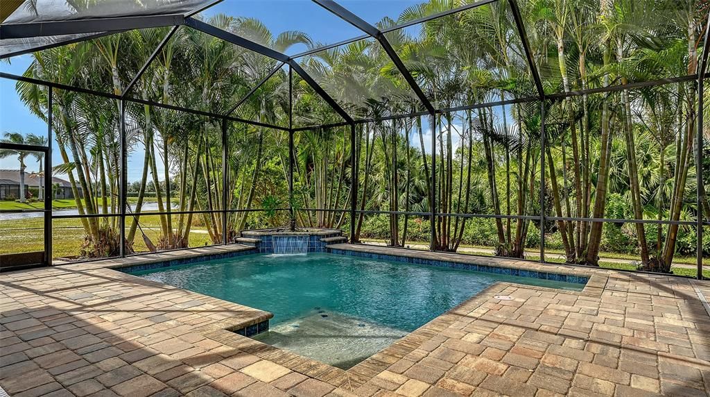 En Venta: $975,000 (4 camas, 4 baños, 3624 Pies cuadrados)