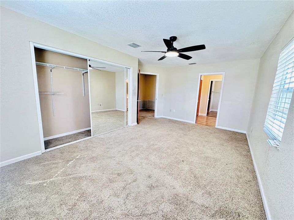 Active With Contract: $575,000 (6 beds, 4 baths, 2926 Square Feet)