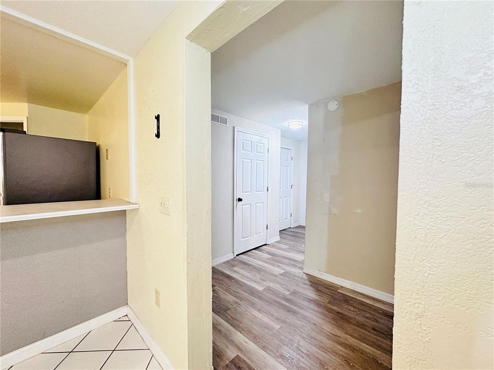 Active With Contract: $575,000 (6 beds, 4 baths, 2926 Square Feet)